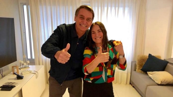 bolsonaro e regina duarte