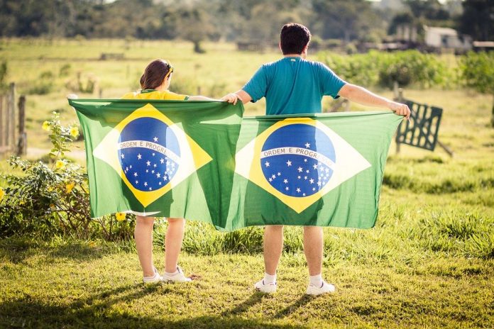 ALGUNS efeitos (NADA) COLATERAIS DA PANDEMIA NAs familias brasileiras